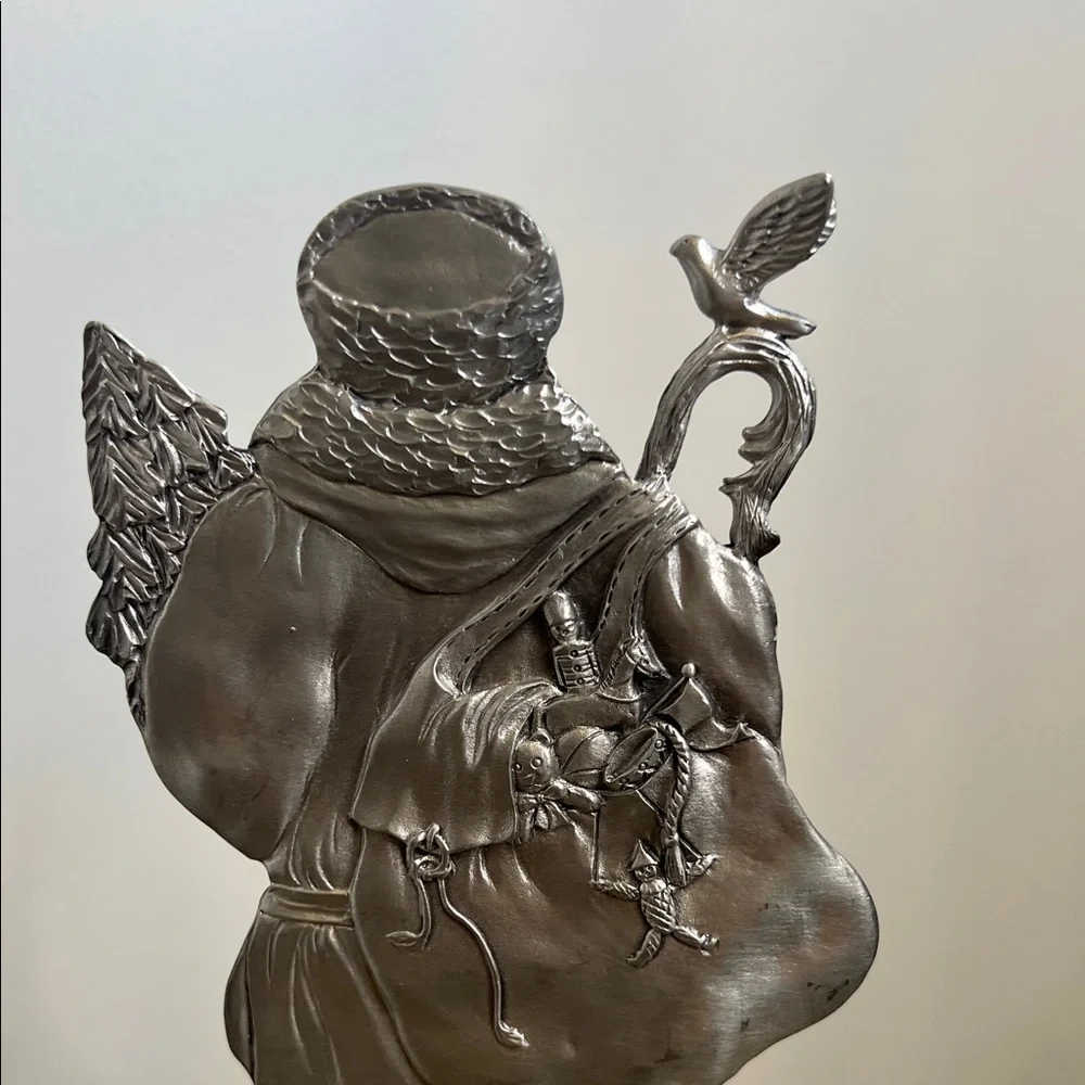 Silver Santa Claus Figurine - Picture 5 of 6